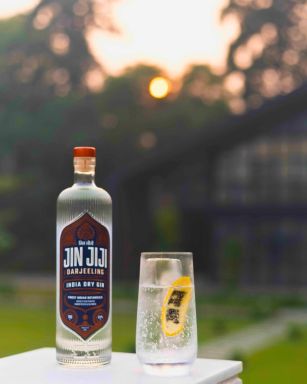 Logo for: Jin Jiji Darjeeling India Dry Gin 